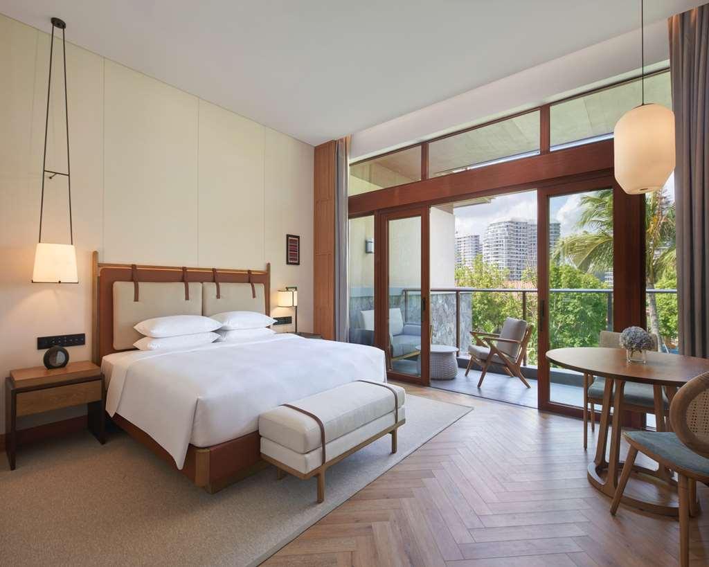 Hotel Grand Hyatt Shenzhou Peninsula Wanning Camera foto
