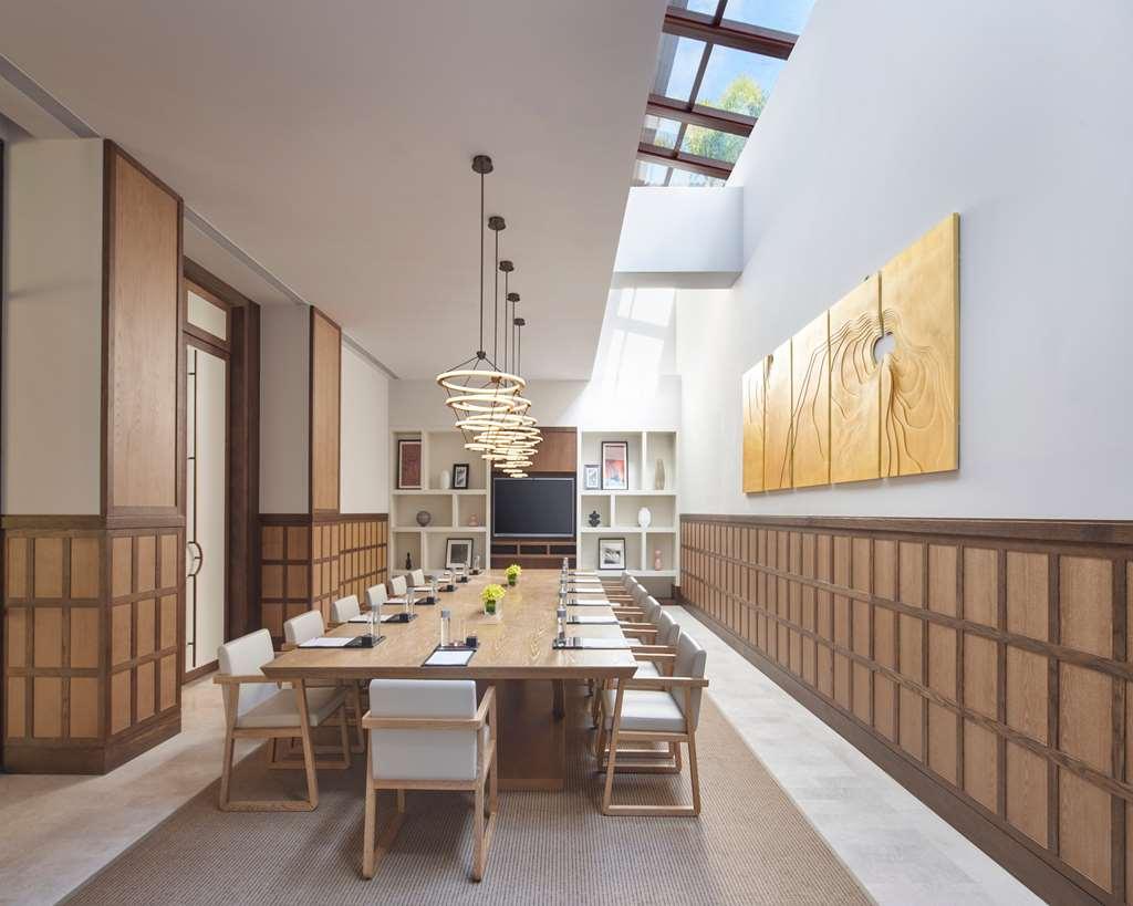 Hotel Grand Hyatt Shenzhou Peninsula Wanning Servizi foto
